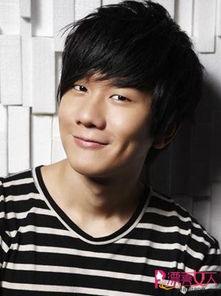 林俊杰父母资料,音乐才子背后的温馨家庭故事