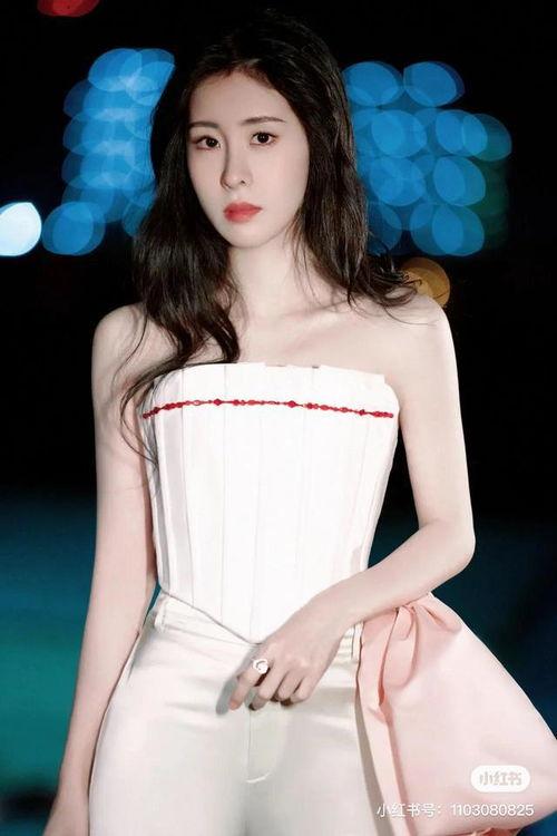张碧晨的照片大全,美丽瞬间，歌声传情