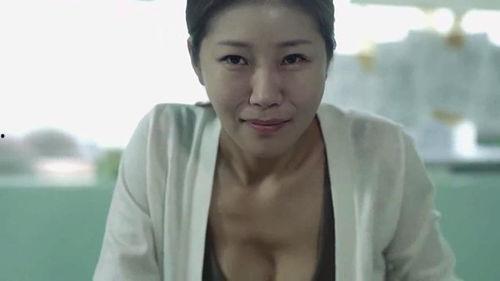 年轻的母亲4图片,四幅画面见证母爱